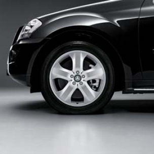 Литой диск с 5 спицами R19, Mercedes-Benz M-класс W 164