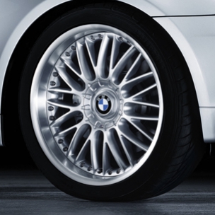 Комплект оригинальных литых дисков M Cross Spoke 101 для BMW 3er, Zer