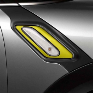 Side Scuttle Yellow