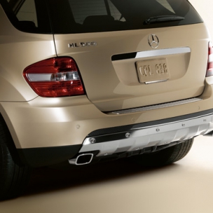 Декоративная накладка на задний бампер Mercedes-Benz M-класс W 164